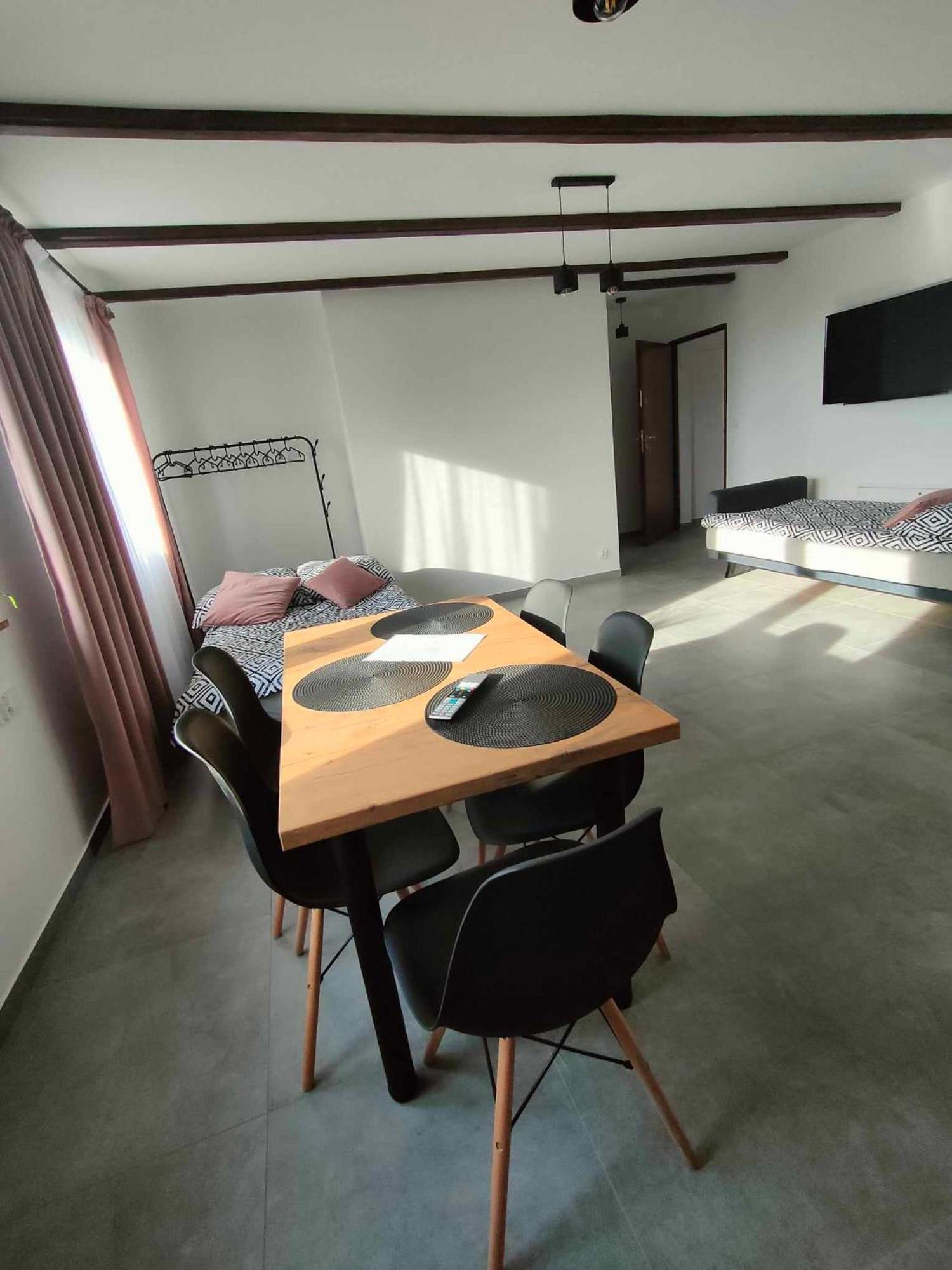 Apartamenty U Anety Wilkasy Esterno foto